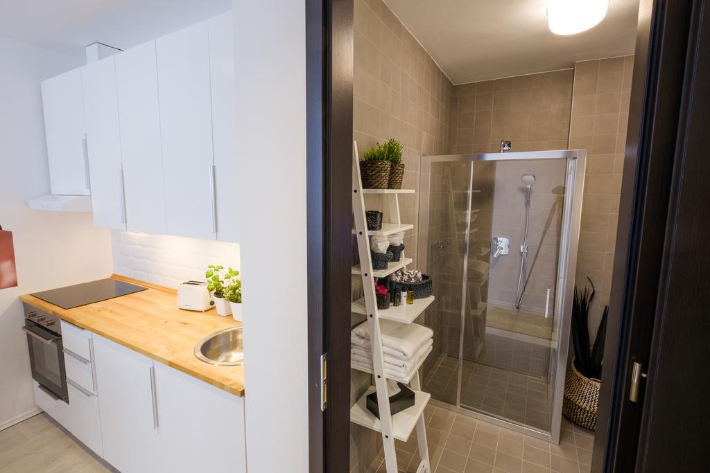 Apartments Bastova, Stela & Mia Apartments Bratislava Eksteriør billede